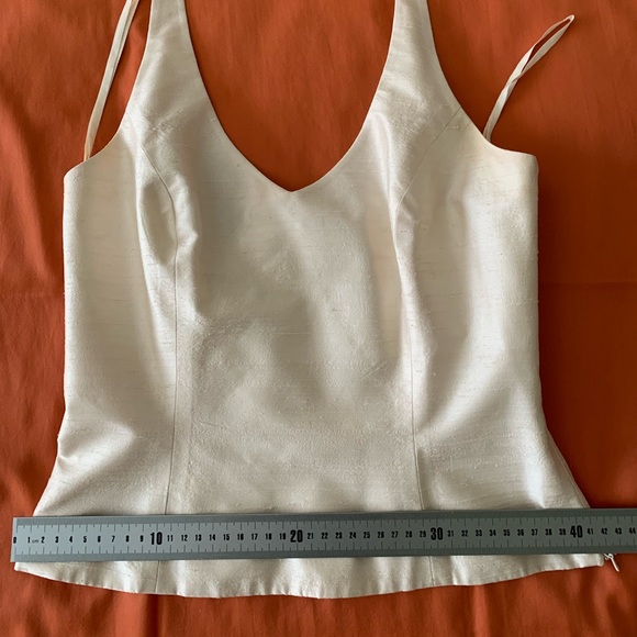 Kelly and Diane Silk Stylish & Sleek Suit - Picture 11 of 16